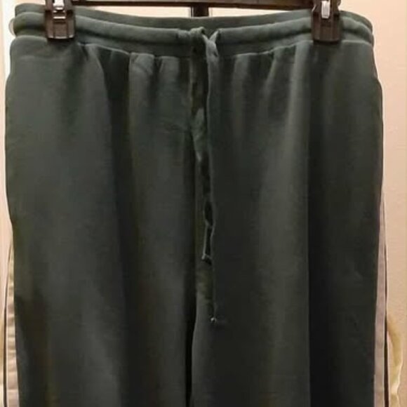 Entro High Waist Jogger Set w/Bow Detail - NWT - Picture 7 of 11